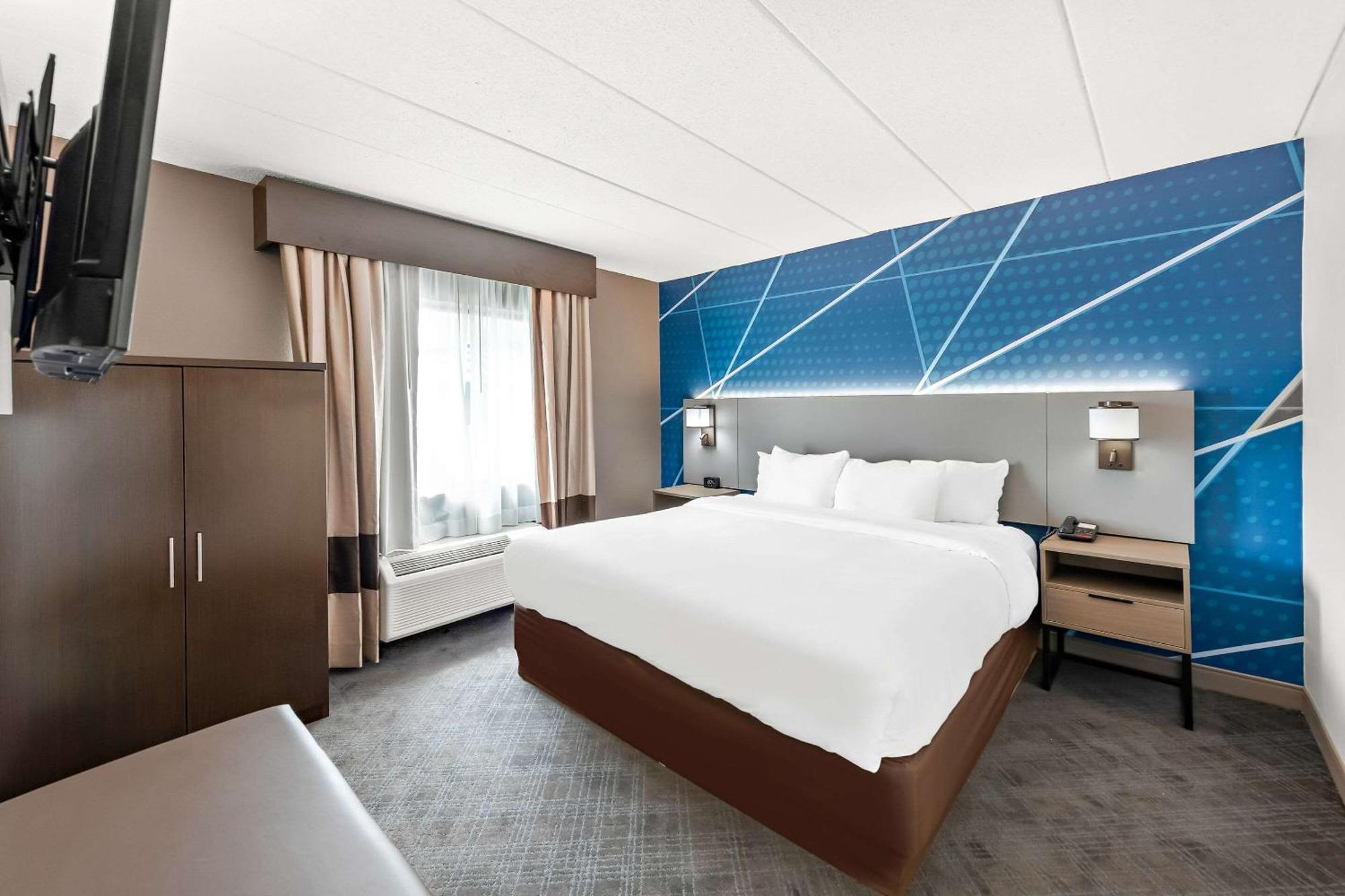 Comfort Hotel 3*